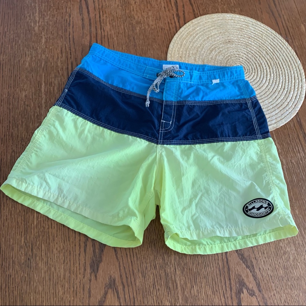 Billabong Color Block Board-shorts  Trunk Size 32